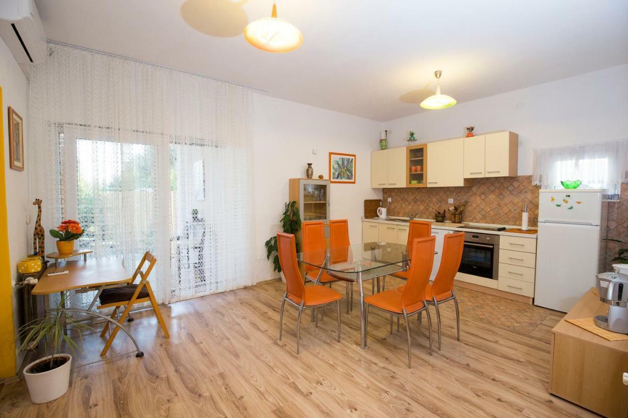 Apartments Viki Split Luaran gambar
