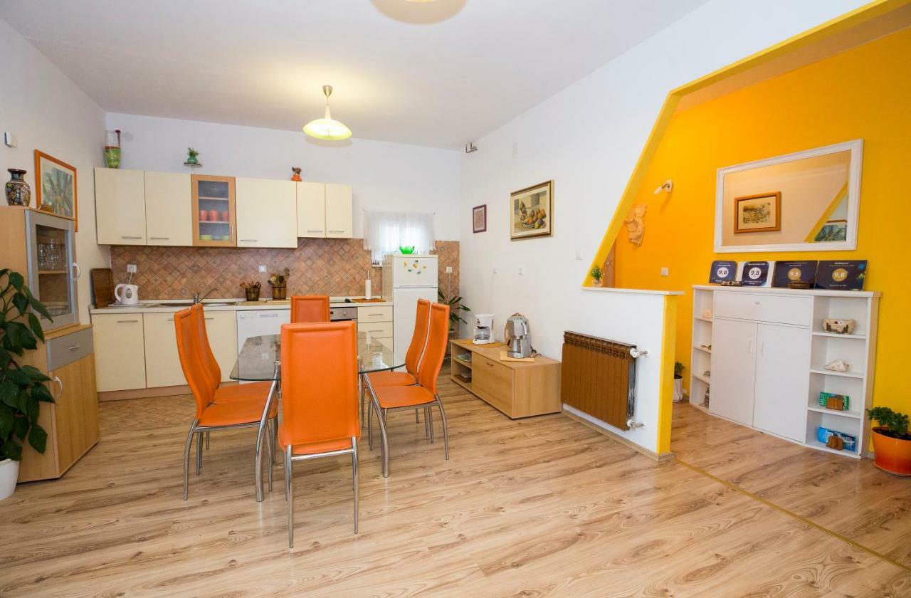 Apartments Viki Split Luaran gambar